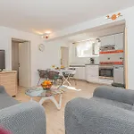 Awesome In With Wifi Apartment