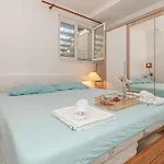 Awesome In With Wifi * Sibenik