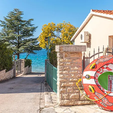 Awesome In With Wifi Sibenik