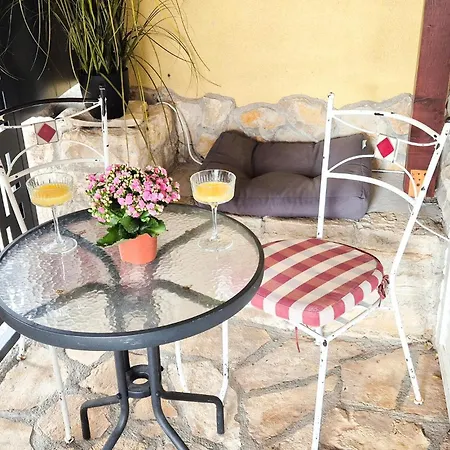 Awesome In With Wifi Apartment Sibenik
