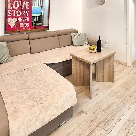 Pet Friendly In Zaboric With Wifi Apartman